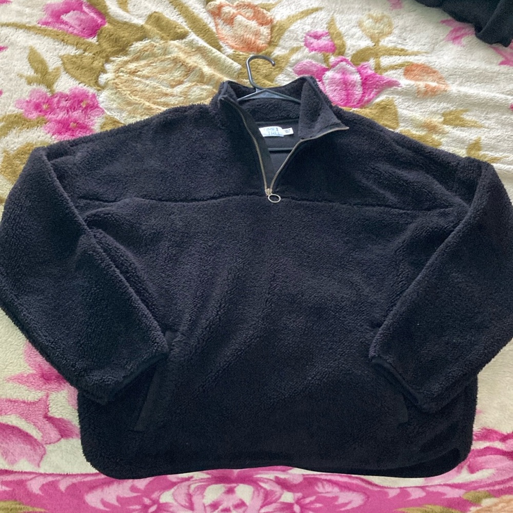 Black Fleece Women's Sweater